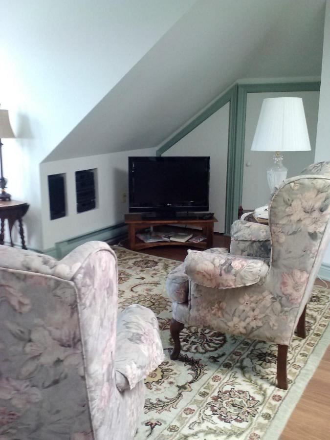 The Cooper'S Inn Shelburne Eksteriør billede